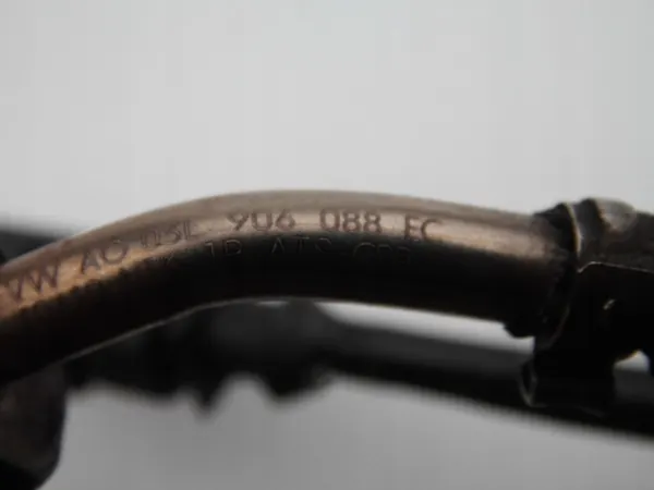 Sensor de Temperatura VW Passat B7 1.6TDI 03L906088FC image 3