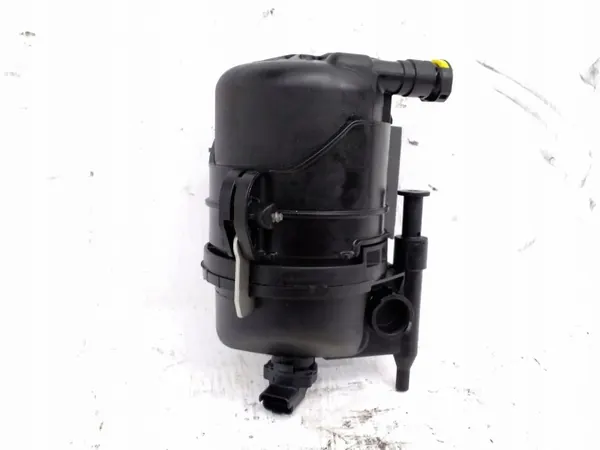 Land Rover Range Rover Velar 2019 Fuel Filter J8A29B072AB image 2
