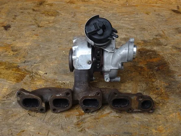 Turbokompressor AUDI A4 B8 A5 8T 2.0 TDI 04L253056C image 5