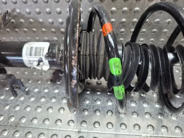 Etuoikea Jousitus OEM S26309180 Renault image 3