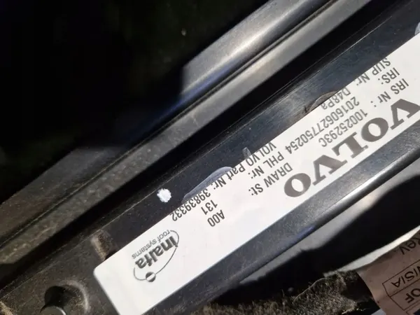 Volvo XC60 2015 Schiebedach OEM 39839332 komplett image 3