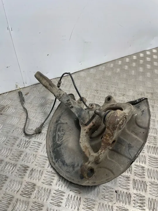 Framhjulsnav höger sida OEM DTS4791 Mercedes-Benz image 2