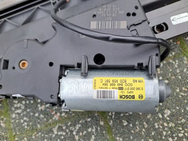 Teto solar Porsche Cayenne I OEM 7L0877041A - Usado image 7