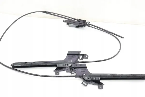 Volvo V90 II bagageutrymmesrullmekanism OEM 31675973 image 5