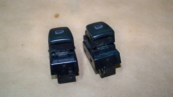 Raamschakelaar Smart Fortwo II voor links image 2