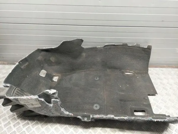 Tapete OEM 84068014 para Chevrolet Camaro 2016 image 2