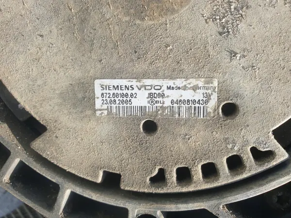 Mercedes-Benz ML W164 3.5 V6 jäähdytin-sarja OEM A5215000004 image 10