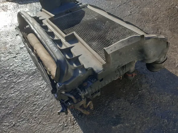Mercedes-Benz ML W164 3.5 V6 jäähdytin-sarja OEM A5215000004 image 6