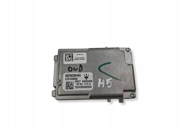 Caméra pare-brise avant Maserati Ghibli 2017 OEM 68290304AE image 2