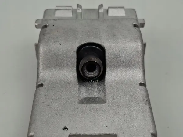 Caméra pare-brise avant Maserati Ghibli 2017 OEM 68290304AE image 9