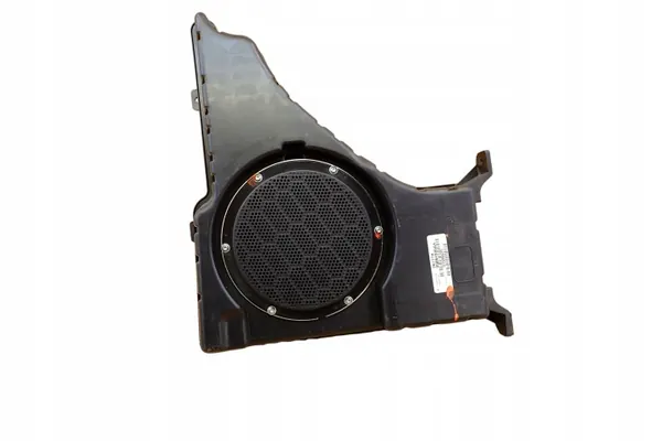 Caisson de basses OEM 05064946A pour Fiat Freemont/Dodge Journey image 2