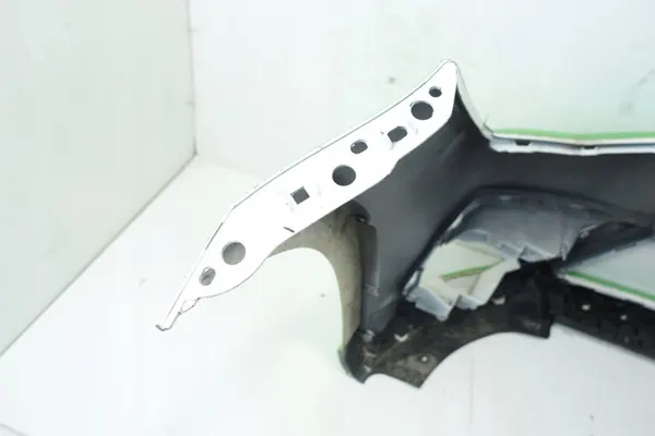 Parachoques delantero OEM 6F0807221D para Seat Ibiza V 2017- image 10