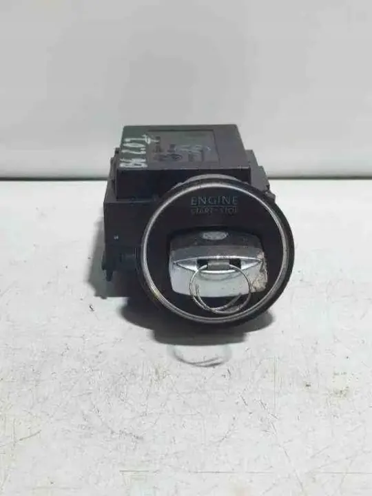 Ontsteekschakelaar OEM 333013301 voor VW Passat B7 Alltrack image 2