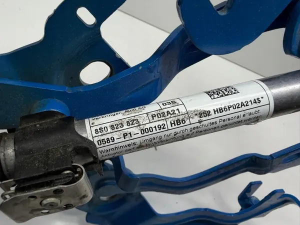 Charnière de capot Audi TT côté droit OEM 8S0823823 image 7