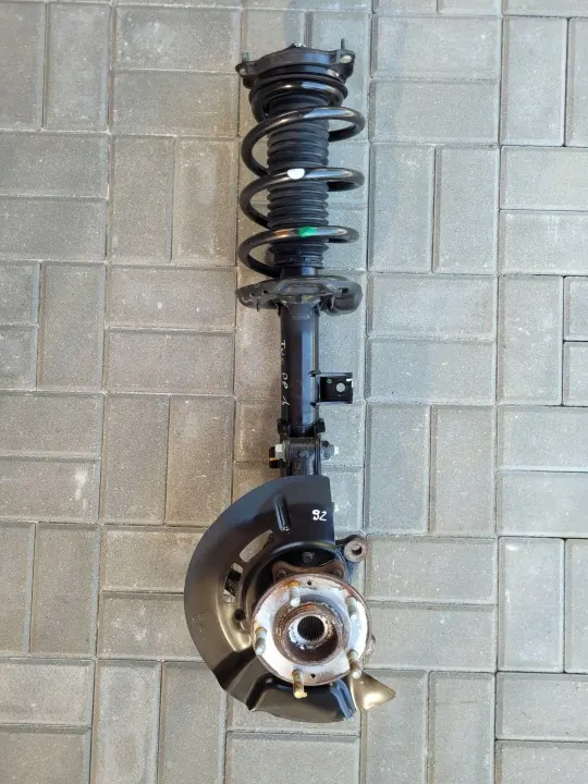 Oikea McPherson-jousitus OEM LUOA1856935 Hyundai Tucson image 3