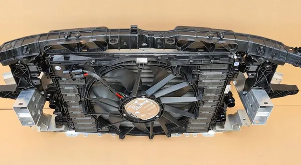 Voorkoeler voor Mercedes CLA W118 45 45S AMG image 5