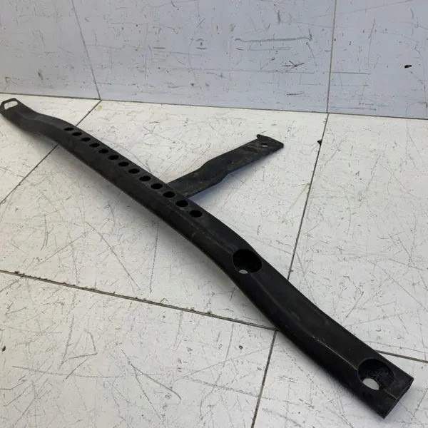 Soporte de escudo de chasis OEM 5254125658423584123254126521 image 4