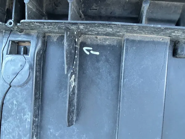 Bumper Onderplaat Renault Scenic 4 IV 622353354R image 7