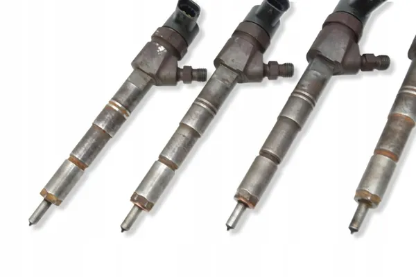 Injecteur carburant OEM 045110159 pour Astra H Zafira B 1.9 CDTI image 5