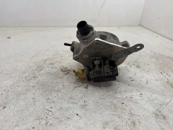 Bomba de vacío usada OEM DS7Z2A451B para Ford Fusion II image 5