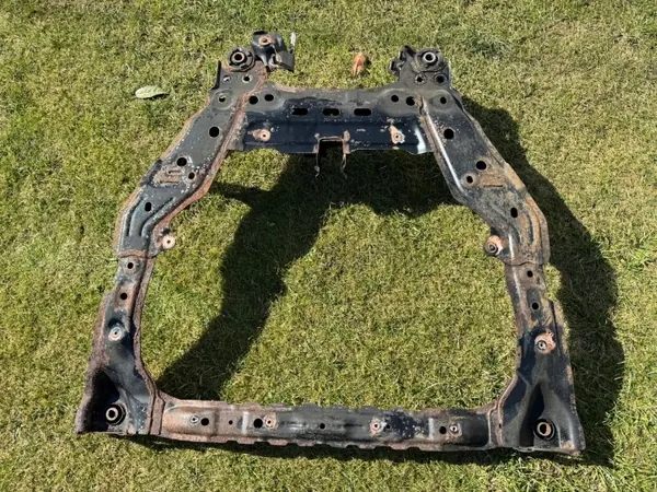 OEM voorophanging dwarsbalk voor Mazda 6 II GH 2007-2012 image 9