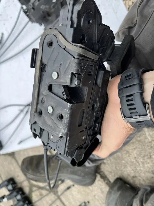 Fram Vänster Dörrlås VW Crafter MAN TGE 18-24 image 5