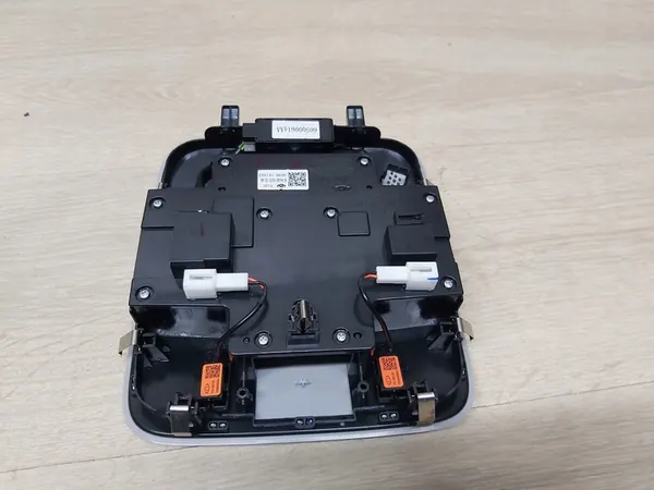 OMODA 5 E5 C5 Lumière de cabine 605001819AA image 3