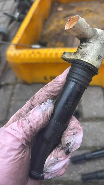 Bobina de ignição 1.4 T-Jet Alfa Romeo Mito OEM 0221504024 image 3