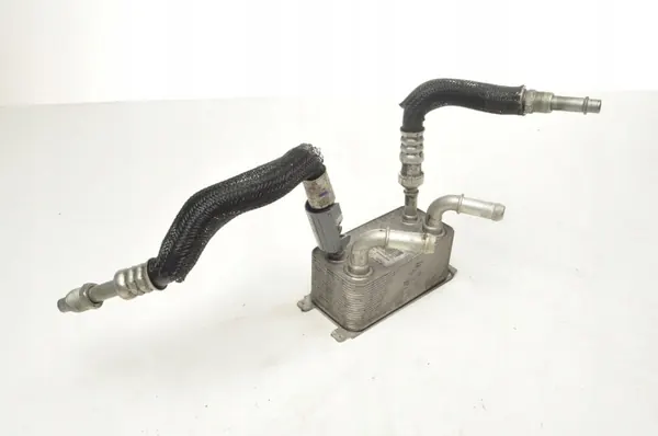 Arrefecedor de óleo Ford Edge OEM DG93-7A095-BB - Usado image 4