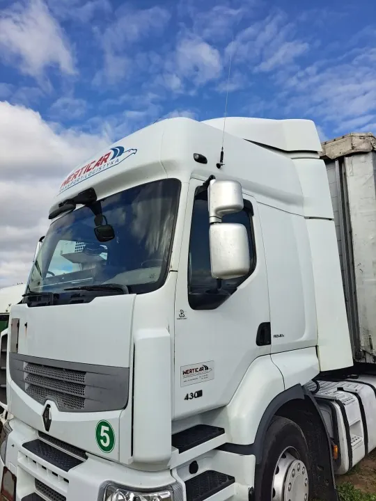 Complete Cabine OEM KOMPLETNA RENAULT PREMIUM DXI image 2