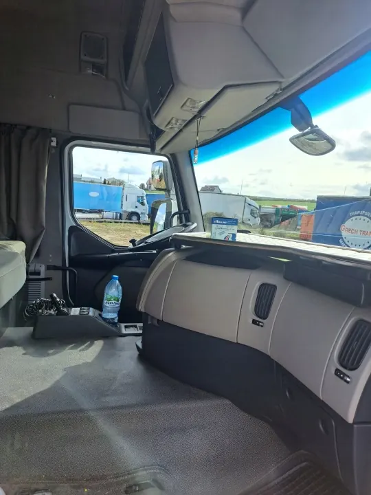 Complete Cabine OEM KOMPLETNA RENAULT PREMIUM DXI image 7