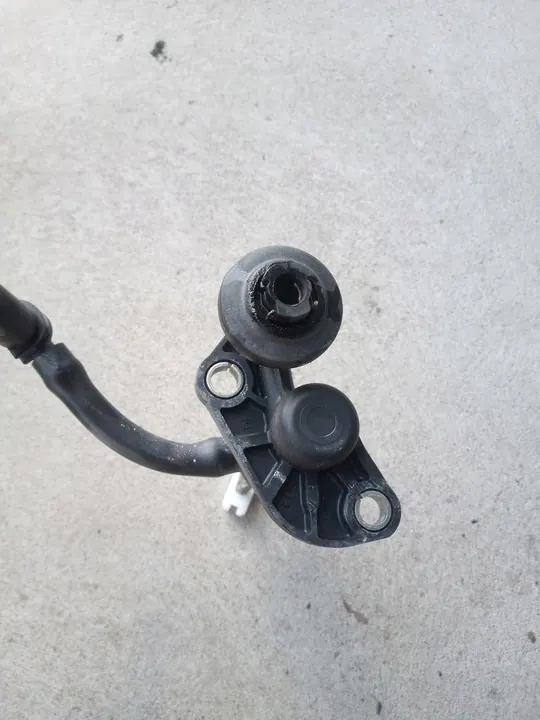 Audi A4 B6 kytkinpumppu manuaali 8E1721401S image 4