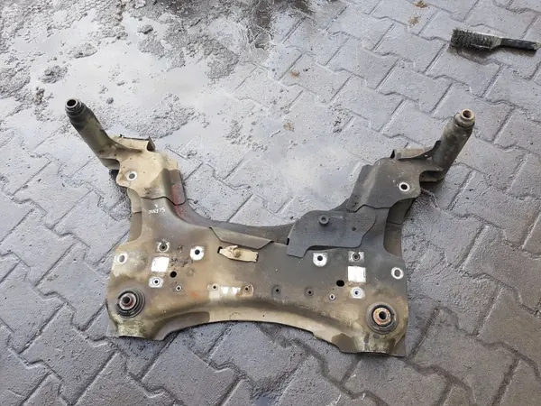 Porte-moteur OEM TOC49482 Avant pour Renault image 2