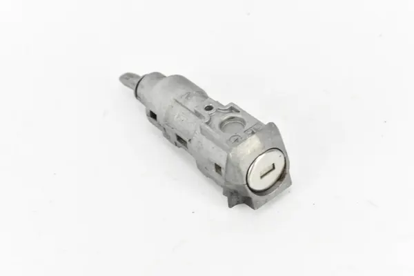 SYTYTYAVAIN AUDI A1 II GB 82A image 4