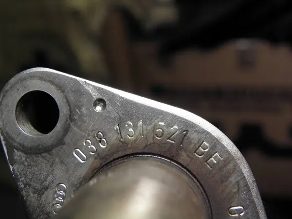 VW T5 Caravelle 1.9 TDI Tubo EGR image 4