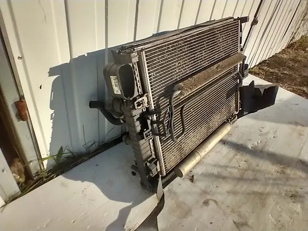 MERCEDES W211 CLS W219 AC Koelradiator Ventilator A2115001154 image 3