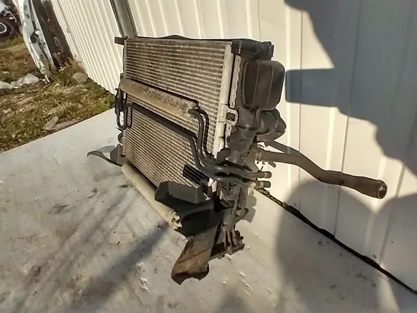 MERCEDES W211 CLS W219 AC Koelradiator Ventilator A2115001154 image 4