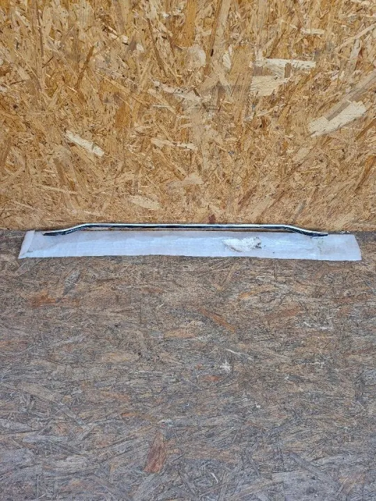 Heckstoßstange Chromleiste OEM A2068856203 Mercedes image 2