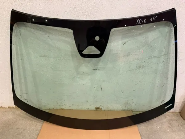 Volvo XC40 etulasi OEM P 32368466 image 2