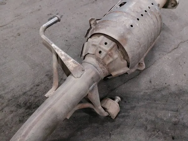 Silencieux d'échappement Complet Catalyseur Toyota RAV4 II image 5