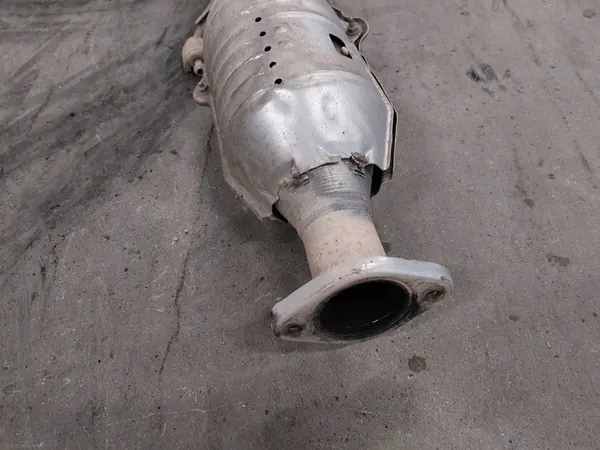 Silencieux d'échappement Complet Catalyseur Toyota RAV4 II image 6