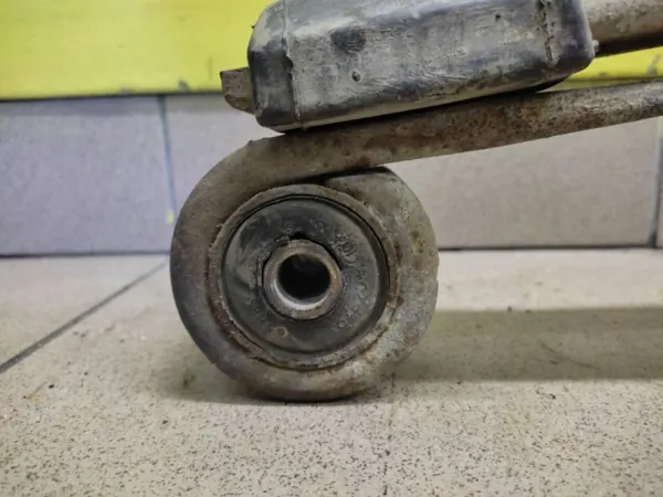 Höger bakfjädring RESOR för Ford Transit MK6 - Begagnad image 3