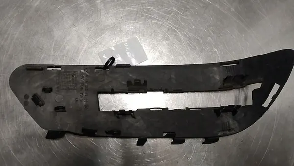 Grille LED Chromée Gauche pour Mercedes W212 2009-2013 image 2