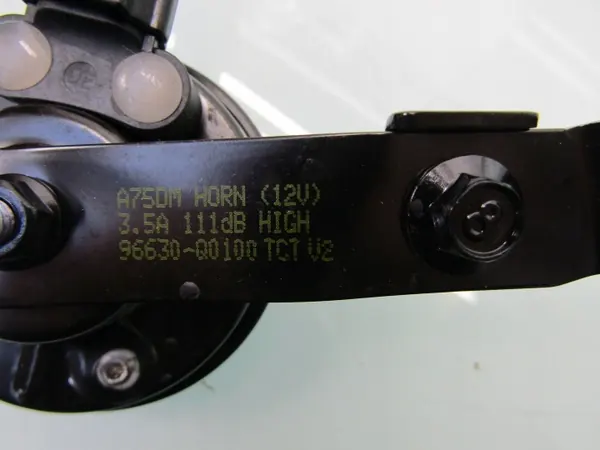 Klaxon OEM 96630-Q0100 pour Hyundai Bayon 24R image 5