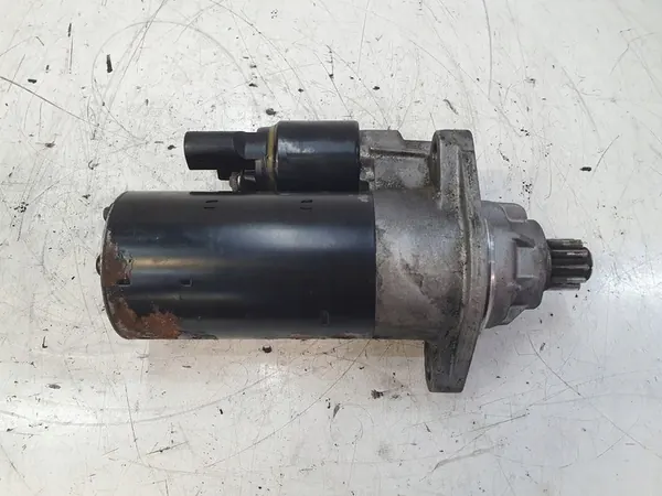 Motor de arranque VW T5 Transporter 2.5 TDI OEM 02M911023Q image 3