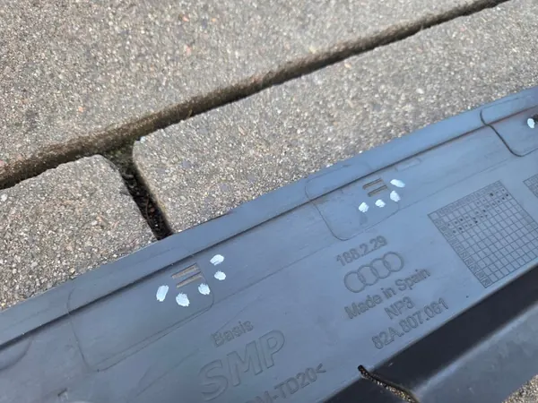 OEM 82A807081 Ylävyösuojus Audi A1 II:lle image 9