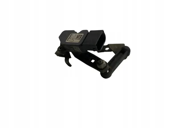 Volvo XC90 2018 Bakluftfjädringsnivåsensor OEM 31681287 image 4