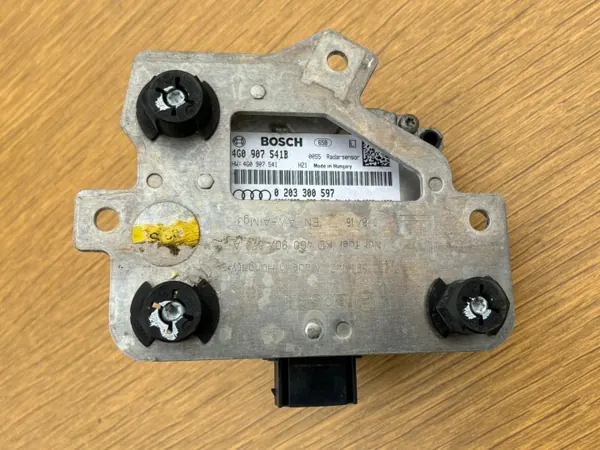 Capteur Radar Audi A6 C7 ACC OEM 4G0907541B Gauche image 4