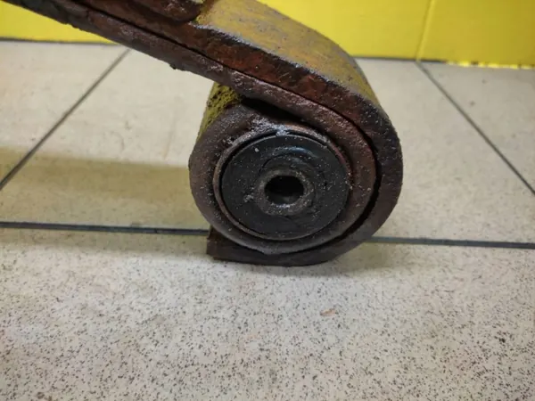 Daewoo Lublin III rechte Hinterfeder OEM RESOR image 4