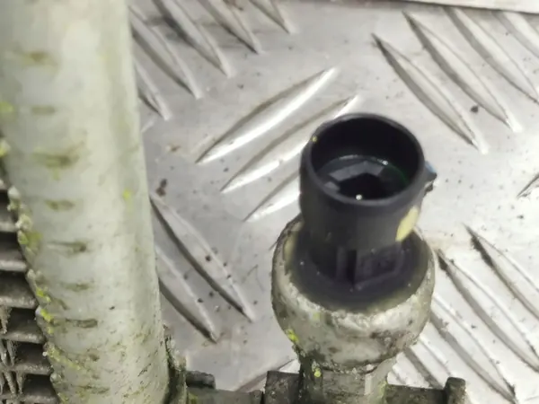 A/C-kondensaattori Chevrolet Orlando 2013 image 8